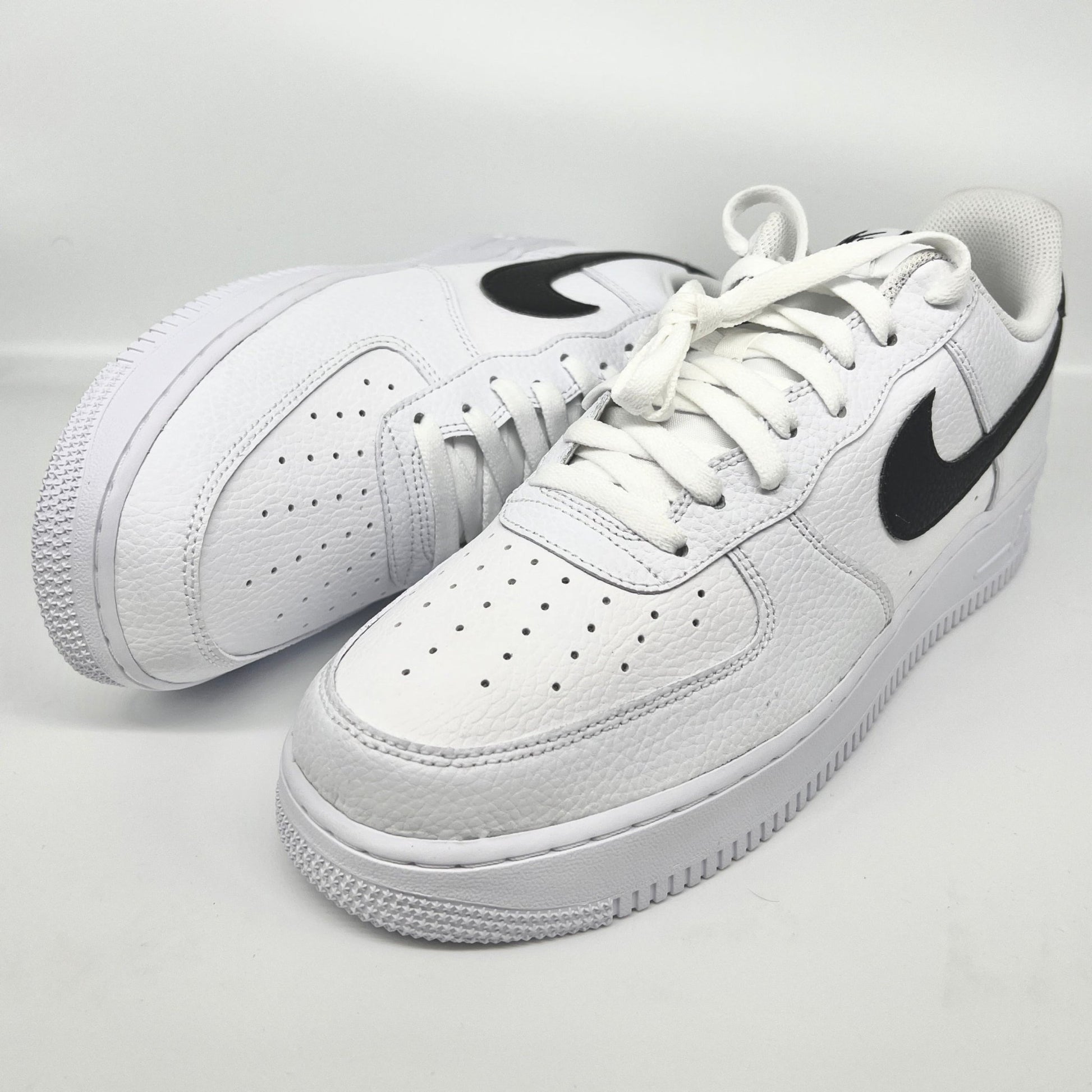 Nike Air Force 1 Low '07 White Black Pebbled Leather - Mazner