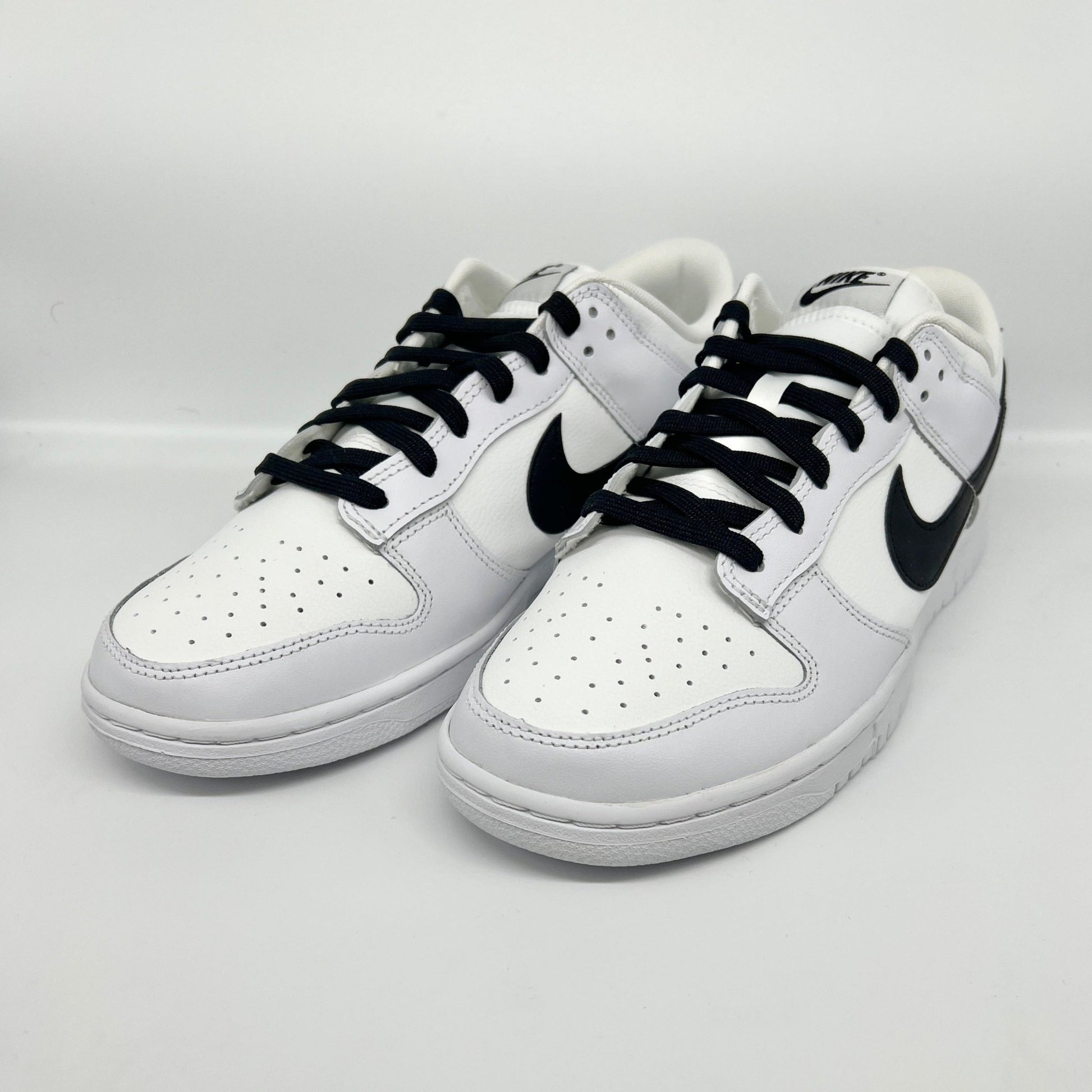 Nike Dunk Low Reverse Panda - Mazner